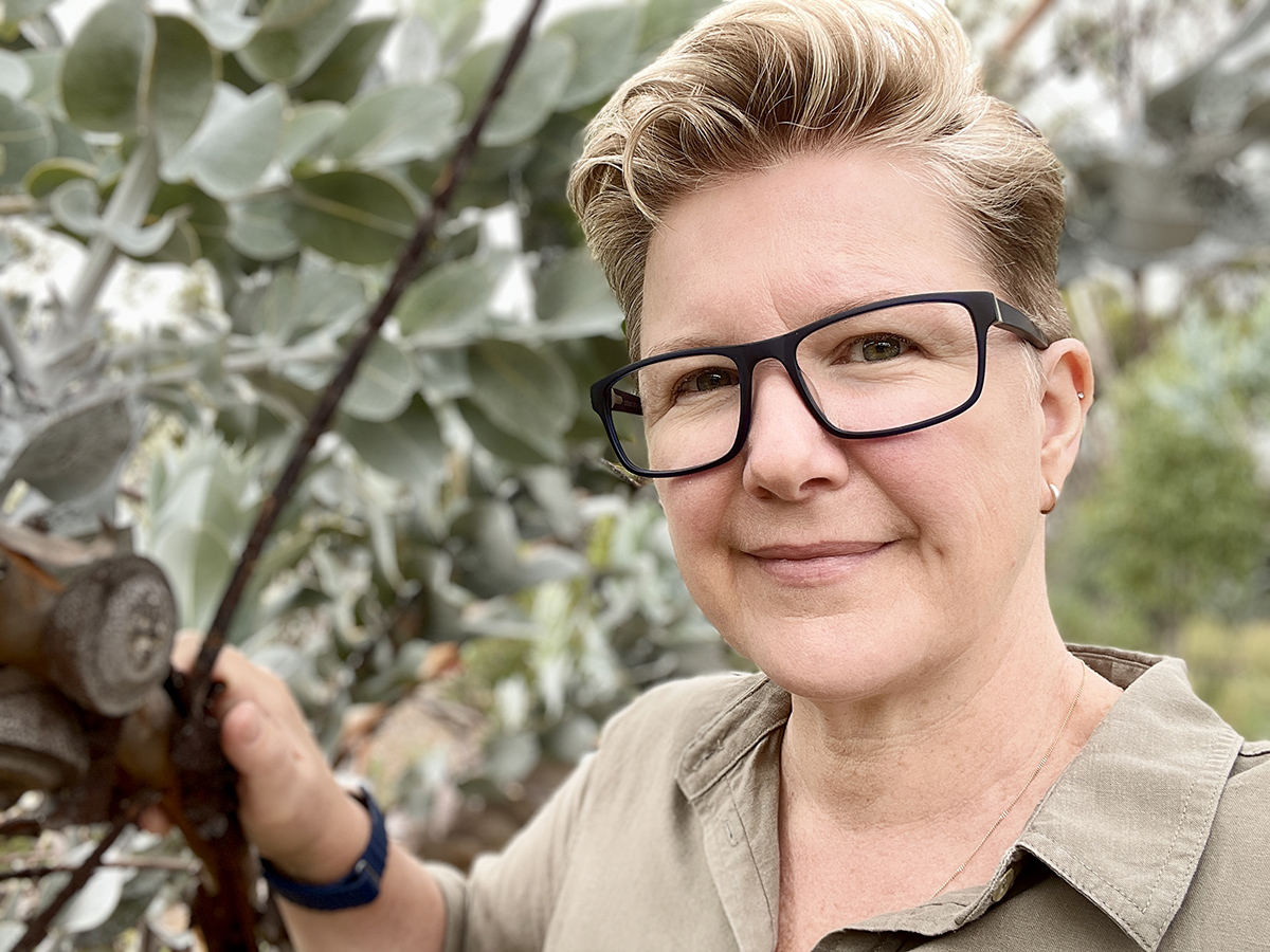 Kim V. Goldsmith, Australian interdisciplinary artist